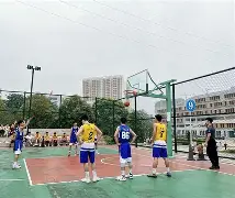 app下载-篮球比赛突然下暴雨