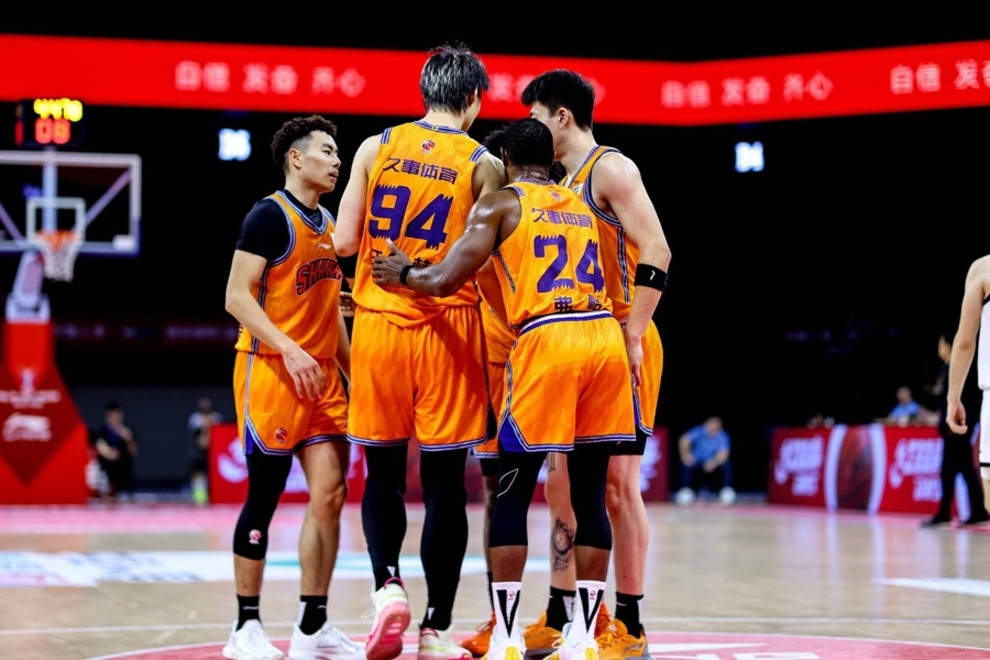 冲刺阶段上海久事调整名单以备CBA常规赛新疆广汇回应争议备战德甲，连对手都承认：转会期亚特兰大备战欧联的简单介绍