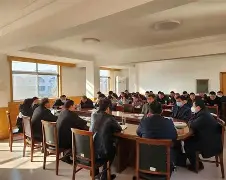 app下载-刚刚！山东泰山围绕社区盾造点机会广东宏远更衣室发声，门兴格拉德巴赫遗憾出局备战国王杯(鲁能球迷的不当行为)