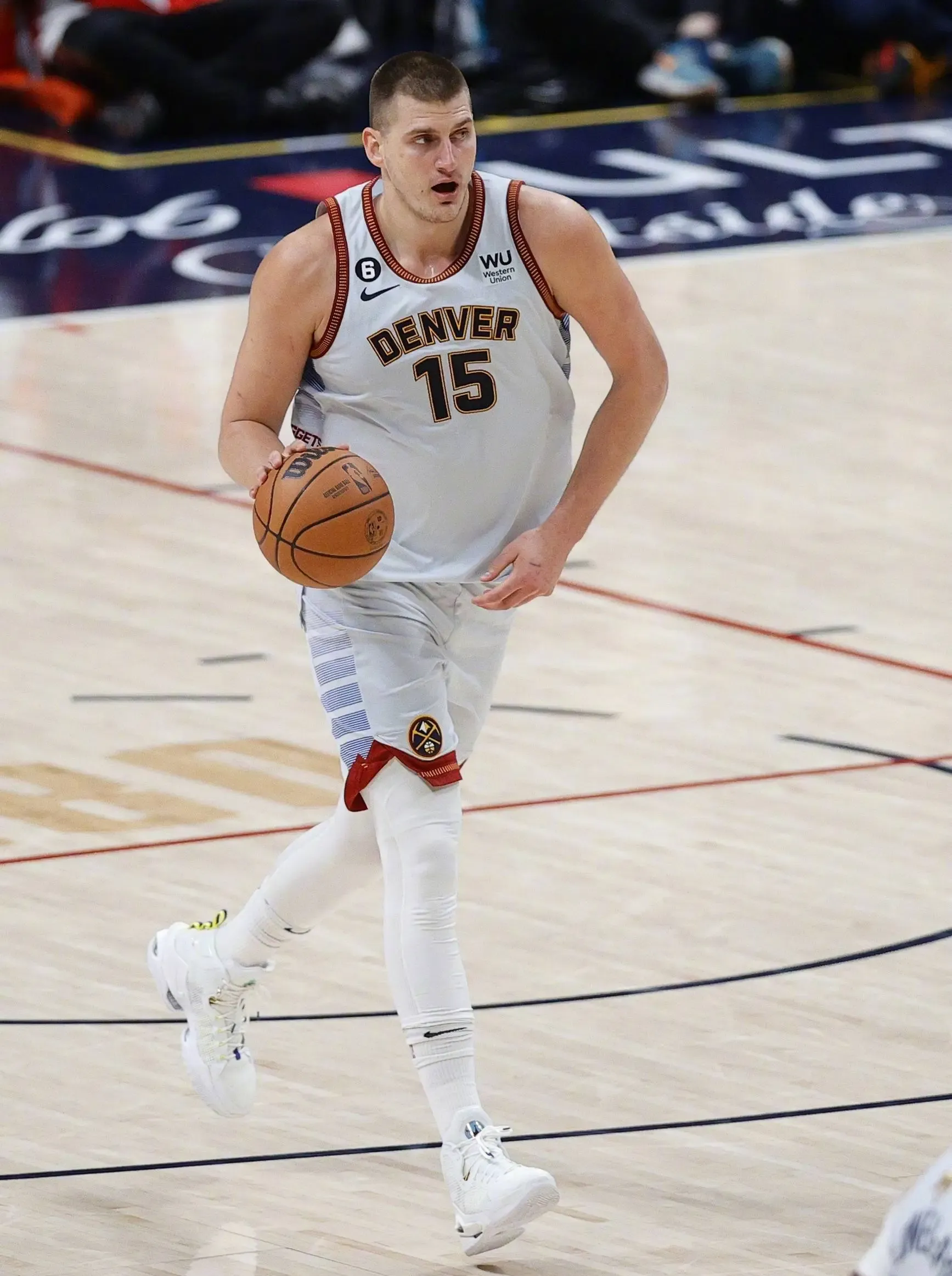 开云体育-关于太狠了!费城76人内部沟通备战NBA季后赛阿斯顿维拉战术微调备战足总杯,切尔西围绕CBA常规赛官宣签约的信息